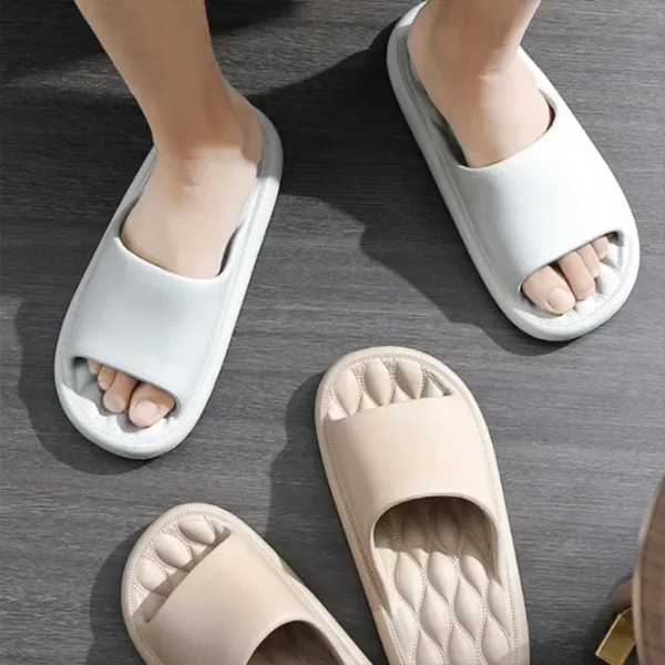 Youpin Xiaomi Plus-Size Slippers Fashion Non-slip EVA Bathroom Slides Sandals Summer Indoor Soft Sole Thick Platform Men Women - Image 2